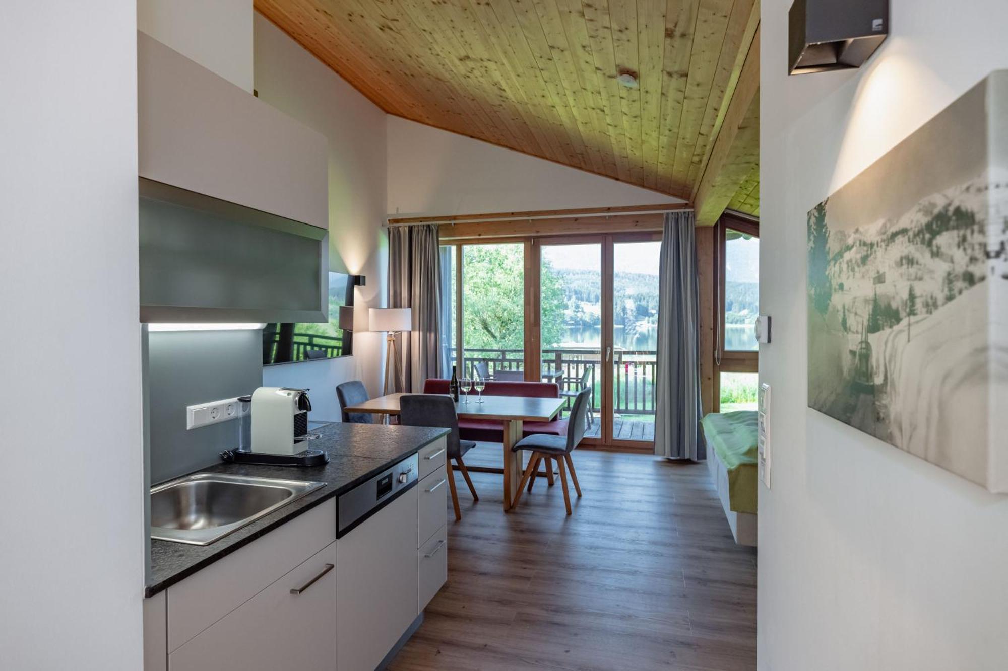 Apartment Lake View